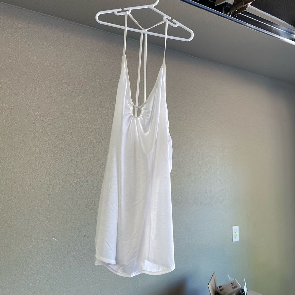 Women’s lululemon tank size 6